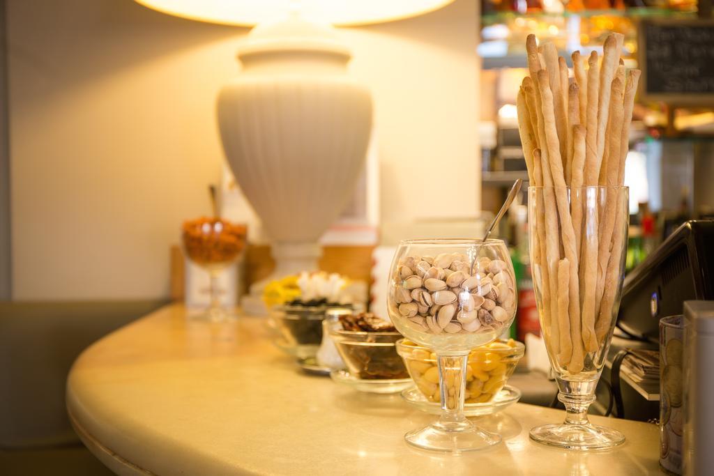 Maison B Bed & Breakfast *